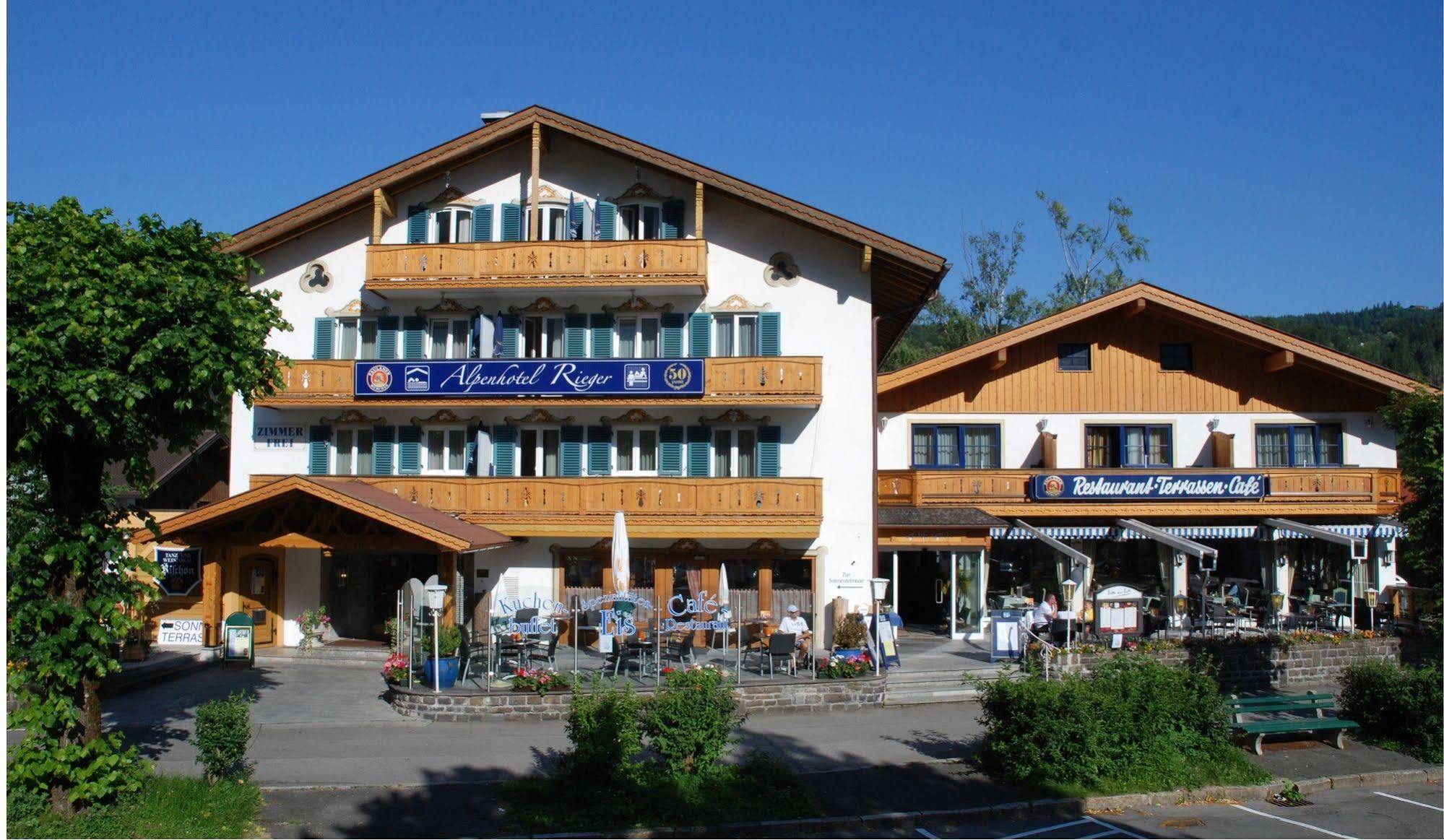 Alpenhotel Rieger Mittenwald Exteriör bild